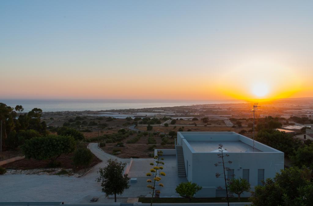 Surra Mediterranean Apartments Scicli Exterior foto